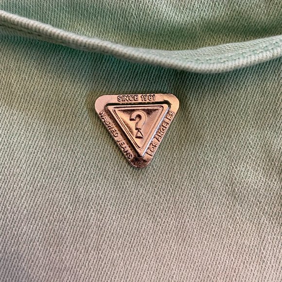 Guess Distressed Jean Shorts - Size 30 - Picture 7 of 7